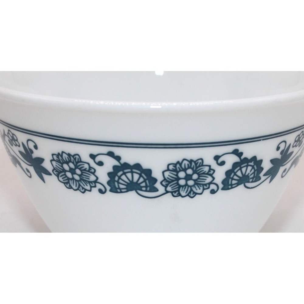 Corelle Open Hook Handle Coffee Cup Set of 4 VTG Old Town Blue Onion White - Picture 4 of 6